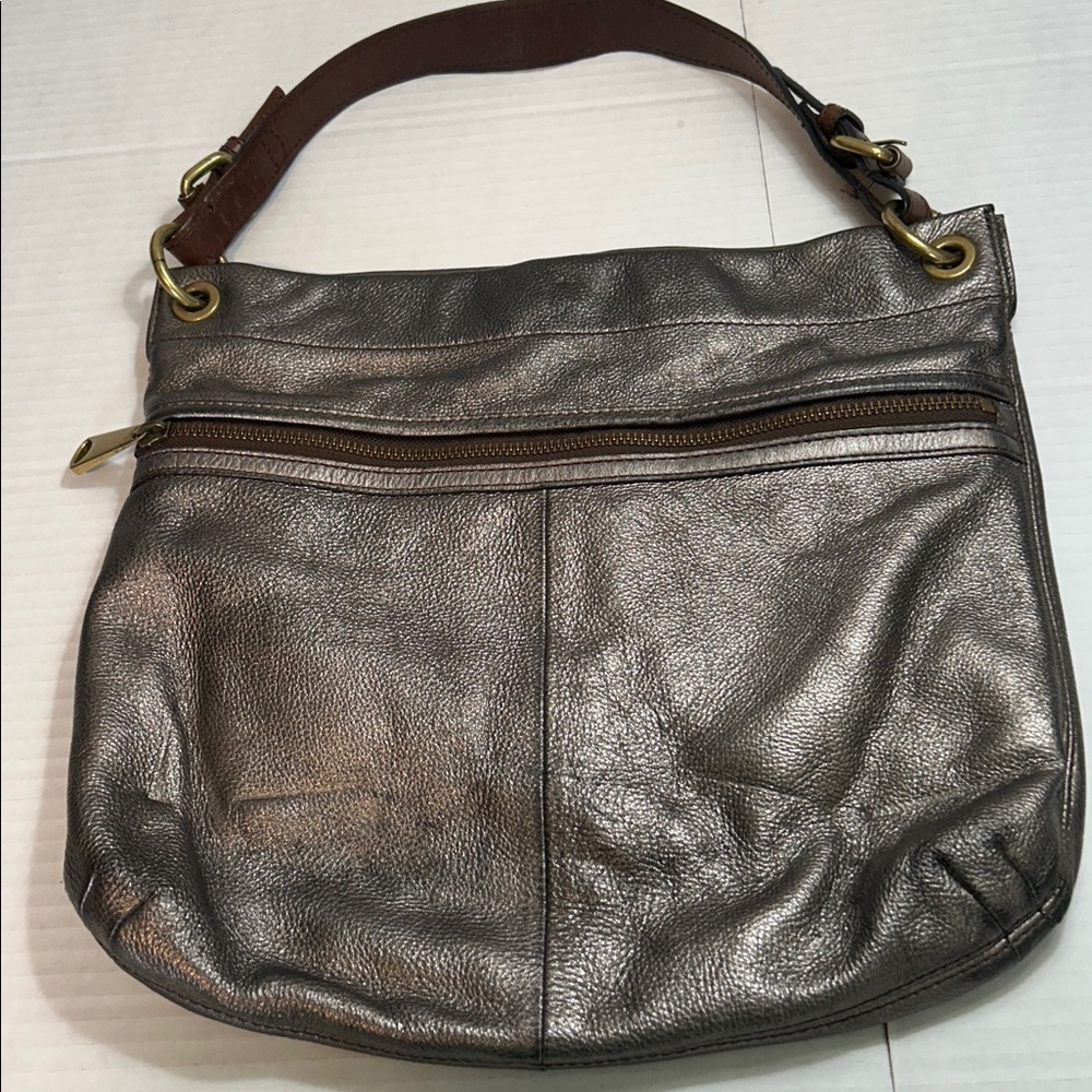 FOSSIL MADDOX EXPLORER HOBO METALLIC GRAY LEATHER SHOULDER BAG - Picture 3 of 16